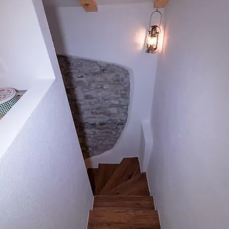 Apartment Pia