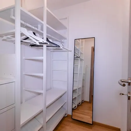 Pia Apartment